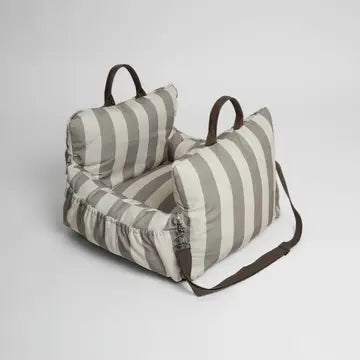 Staey Car Seat Lara – 3in1 Hundesæde, Seng & Transporttaske i Striped Design
