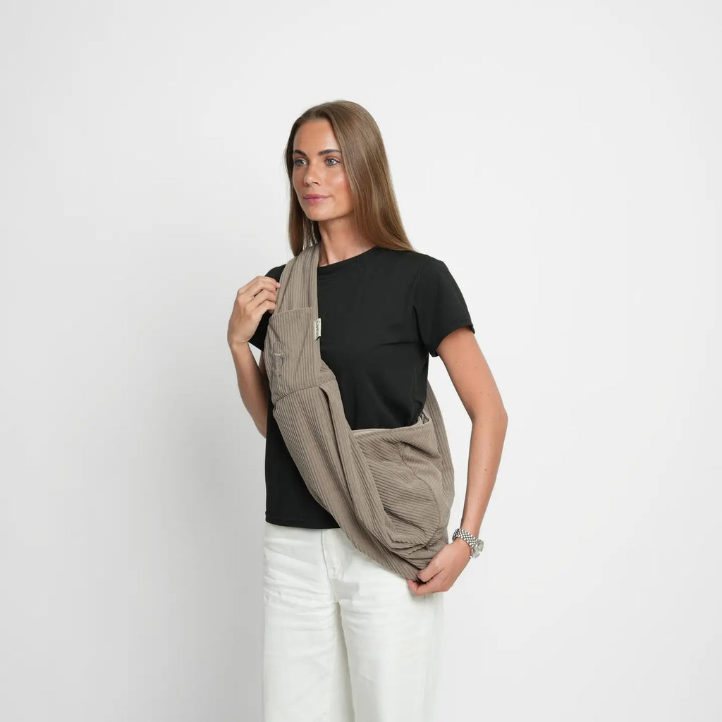 Staey hundetaske – Corduroy Hundetaske til Små Hunde & Hvalpe